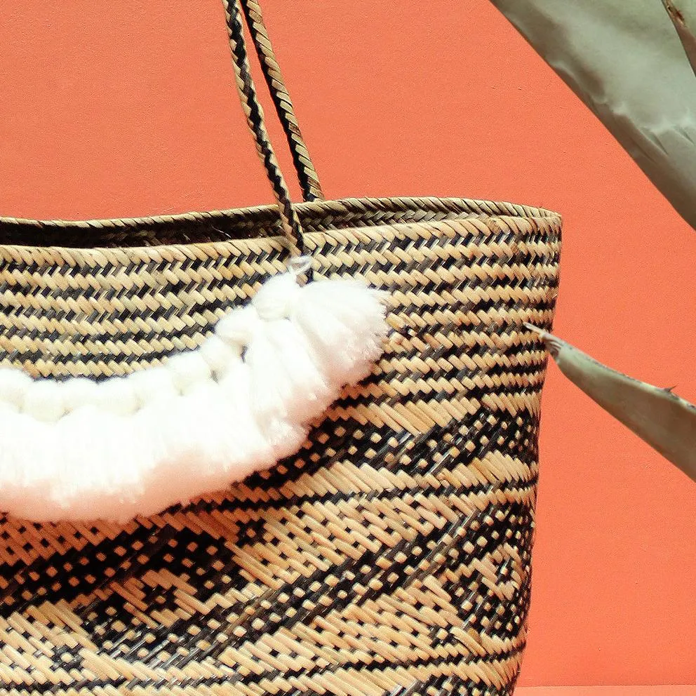 Borneo Medio Straw Tote Bag - Hand Bag with White Roman Tassels