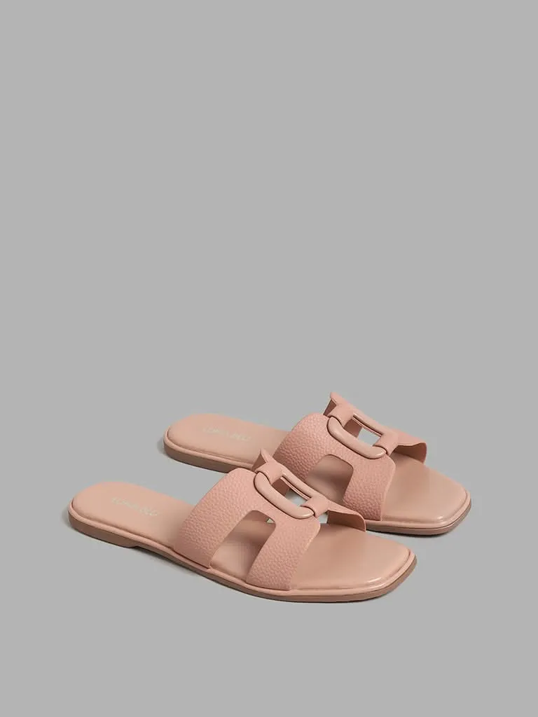 LUNA BLU Cut-Out Cage Buckle Peach Sandals