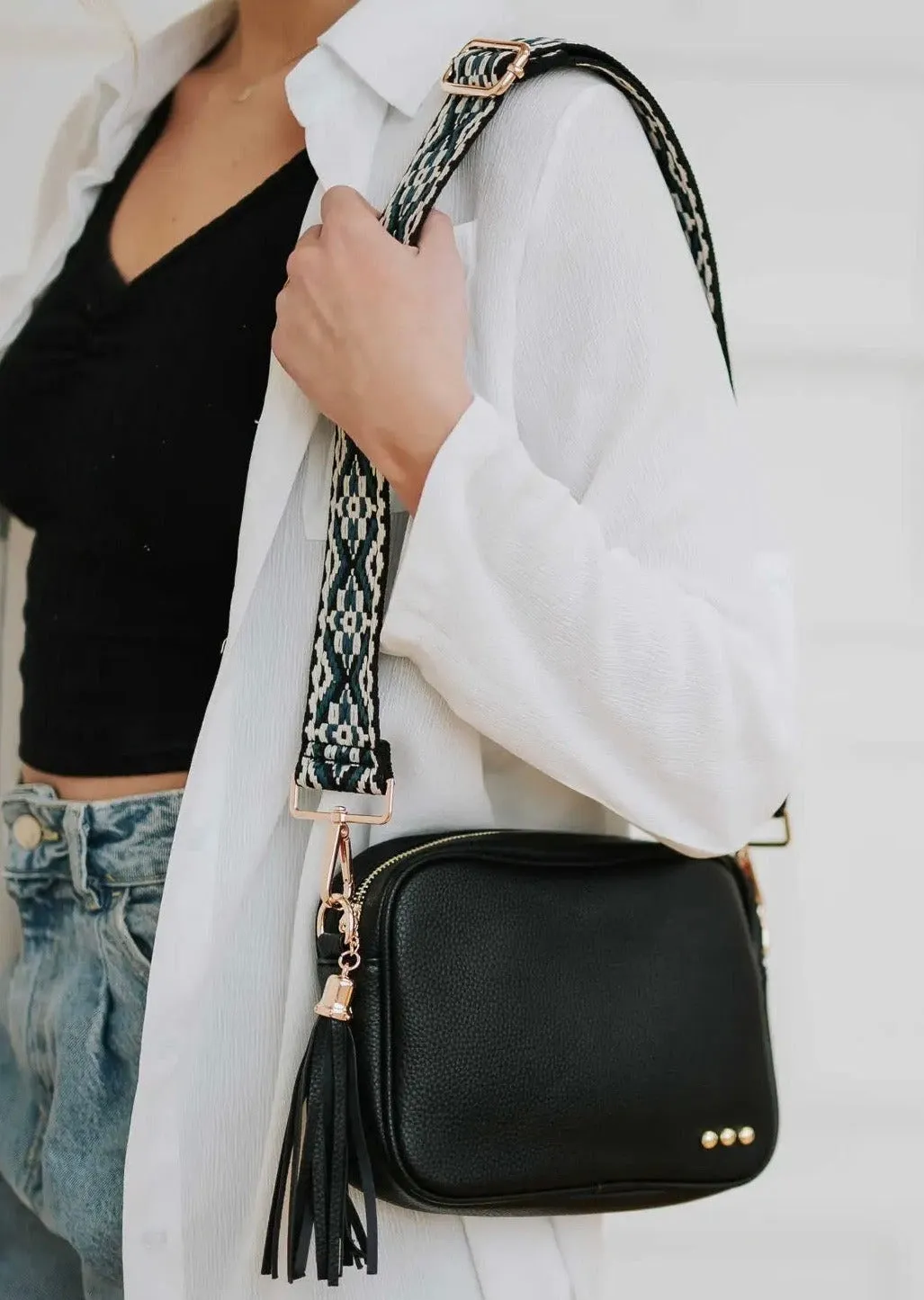 Willow Camera Crossbody Bag in Black